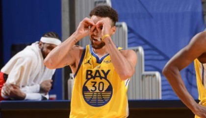 足球直播-【话题】拜托了，你最好继续质疑斯蒂芬·库里